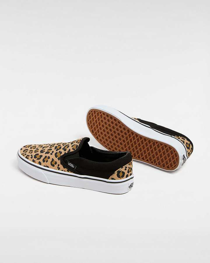 Black Vans Classic Women Slip On Shoes | VN3062491