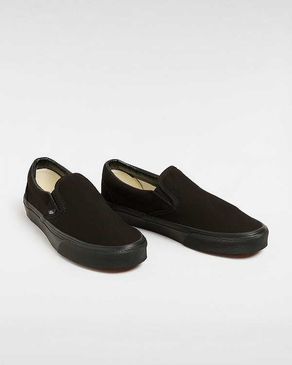 Black Vans Classic Women Slip On Shoes | VN6490758