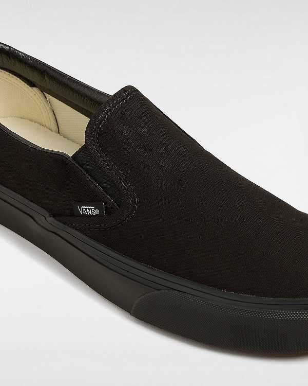 Black Vans Classic Women Slip On Shoes | VN6490758