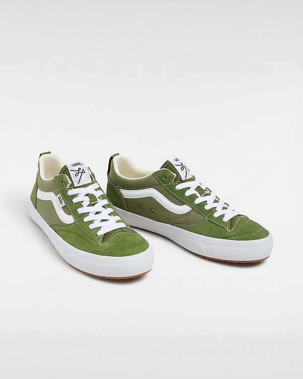 Green / White Vans Lizzie Low Men Skate Shoes | VN7089453